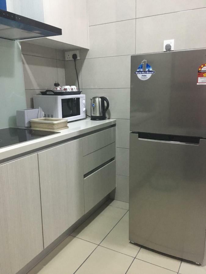 Ioi Conezion Iman'S Home With Pool View Unit Putrajaya Exterior foto